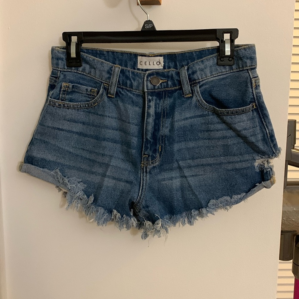 Blue denim shorts size small or 4-6. Bought from Cello